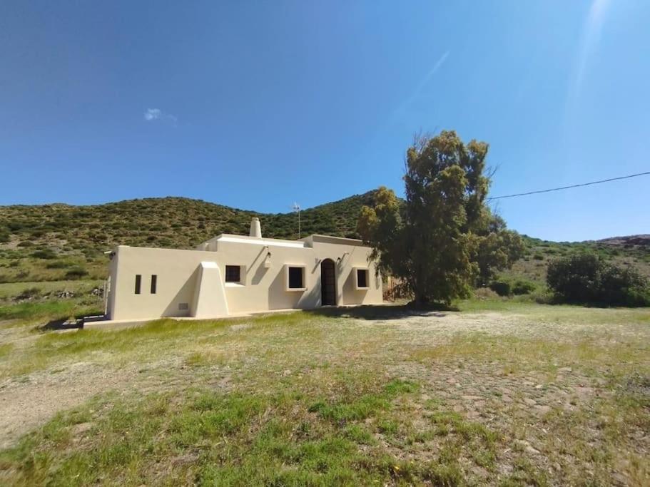 Вилла Casa Toril Cabo De Gata Эль-Посо-де-лос-Фрайлес Экстерьер фото